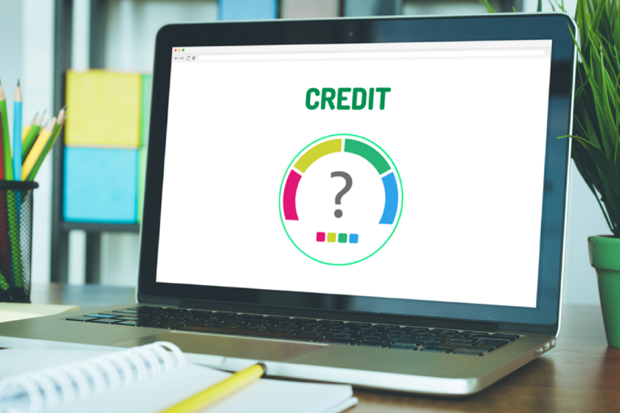 Online credit score on laptop